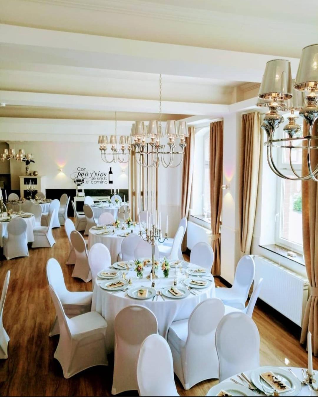 Zur Sonne "Gasthaus-Bar-Events" Poppenhausen Bagian luar foto