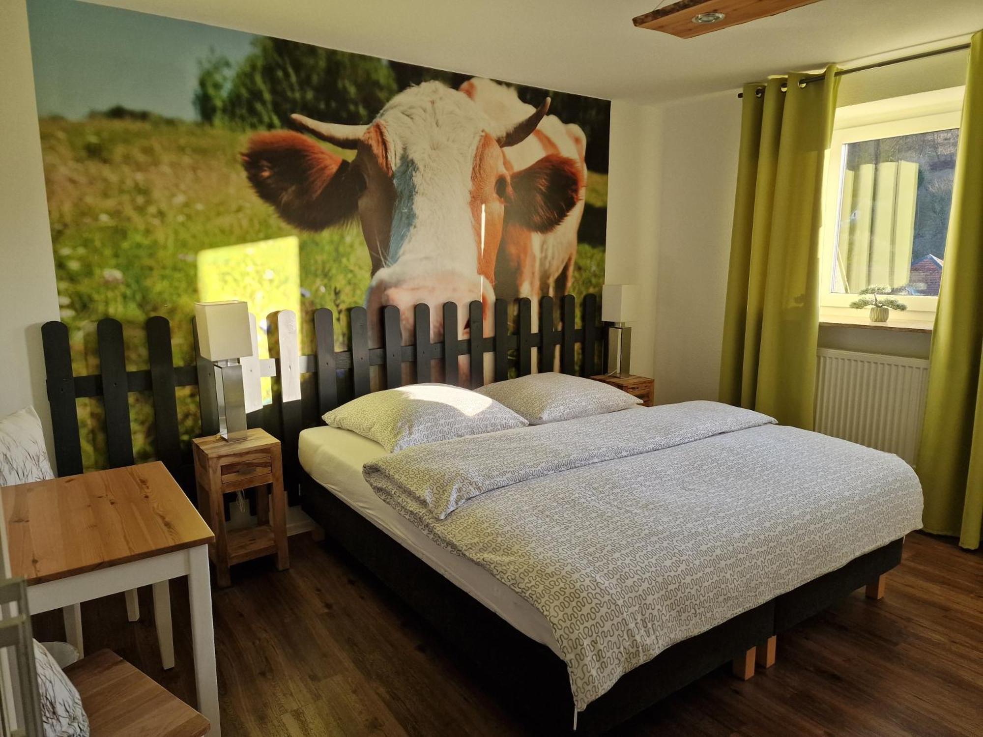 Zur Sonne "Gasthaus-Bar-Events" Poppenhausen Bagian luar foto